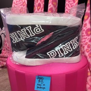 Victoria’s Secret PINK New Display Shoes Store Prop